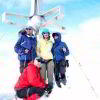 Gruppenfoto am Gipfelkreuz des Zuckerhtl

