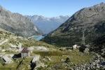 Blick von der Staumauer des Lago Pantano
