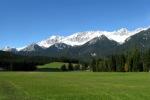 Blick zum Wettersteingebirge
