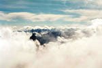 Blick durch dei Wolken in das Verwall
